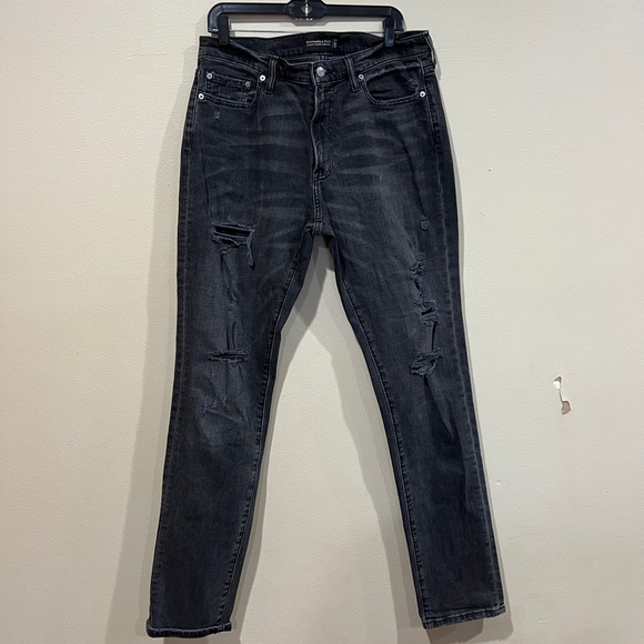 Men’s Abercrombie Athletic Skinny Stretch Jeans - Picture 1 of 4
